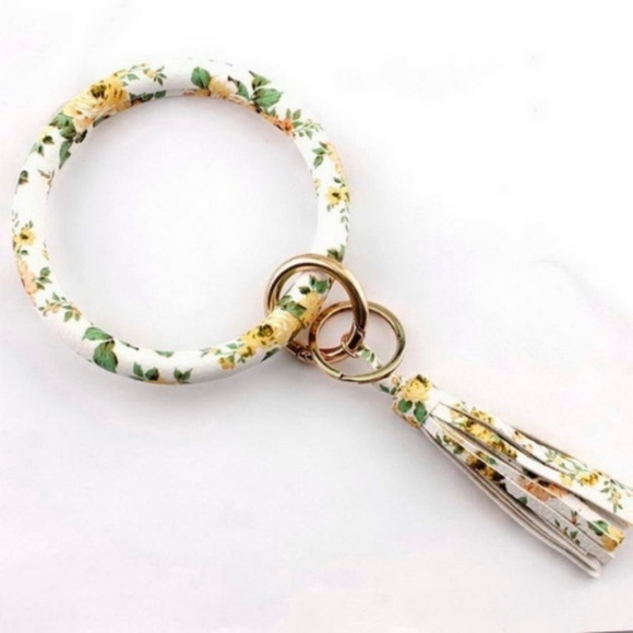 Damon Sky Accessories - Floral Bangle Key Ring with Keychain and Tassel